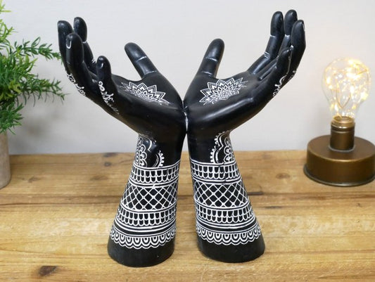 Jewellery Hands