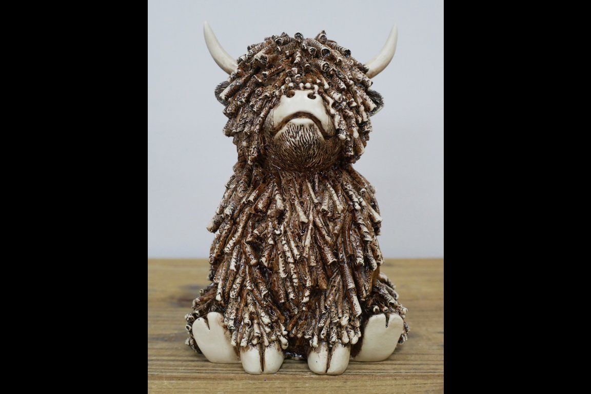 Sitting Cow - Medium