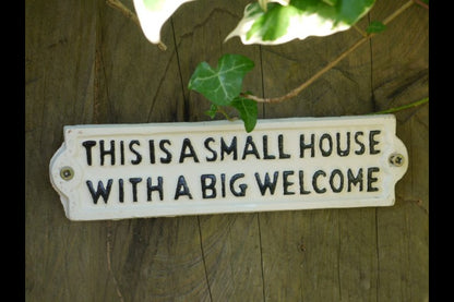 Sign-This Is A Sml House (White)