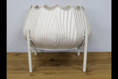 Cream Planter