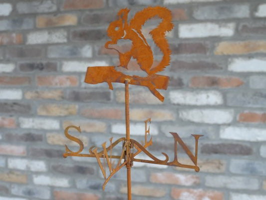 Rusty Squirrel Stake