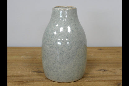 Vase / Flower Holder