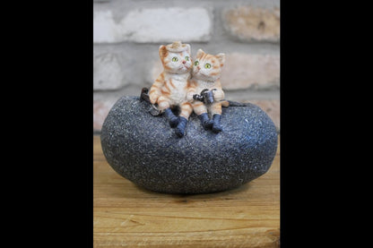 Small Cat Trough