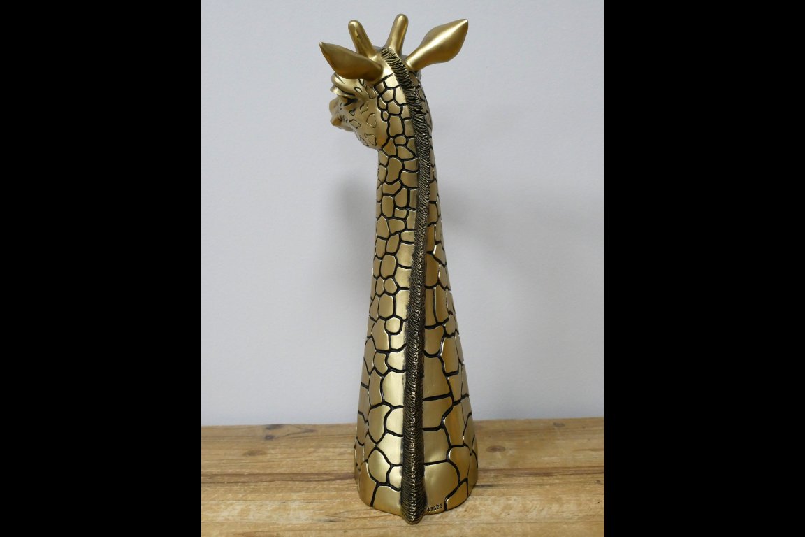 Giraffe Head (L)