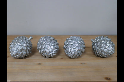 Set Of 4 Pinecones