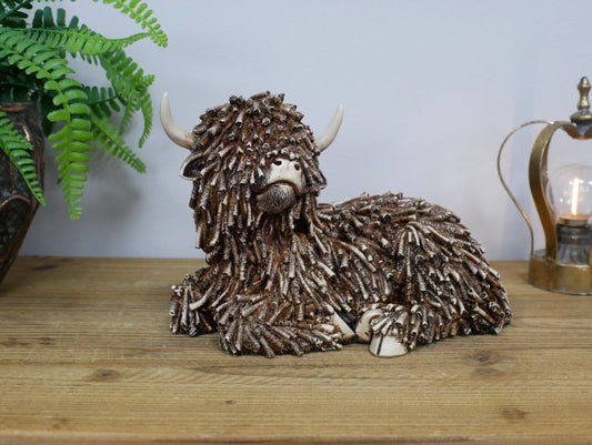 Laying Cow - Large