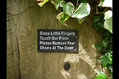 Sign (Little Fingers)