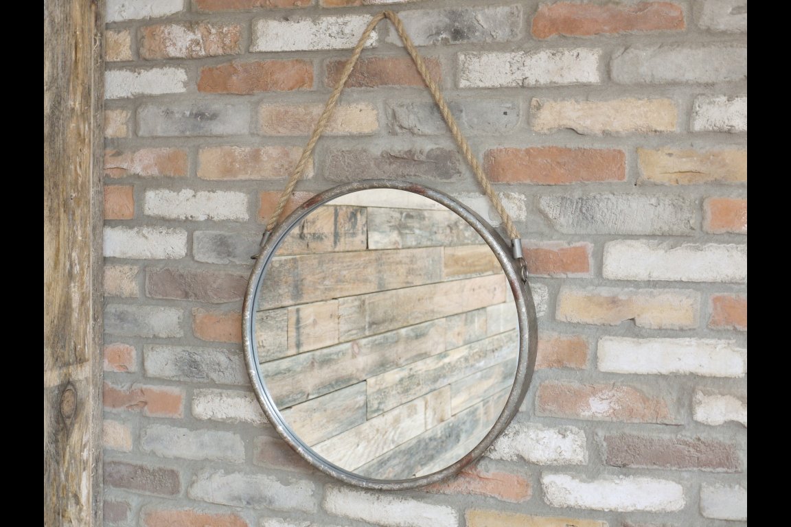 Circle Mirror