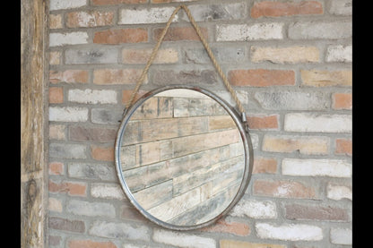Circle Mirror