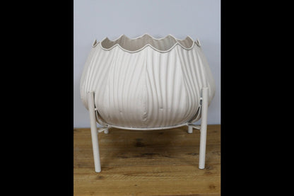 Cream Planter