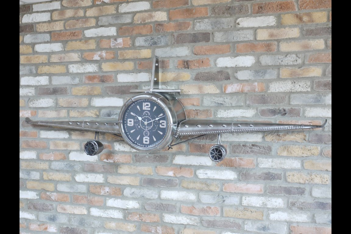 Aeroplane Clock