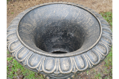 C14 Urn No Base B/Z Finish