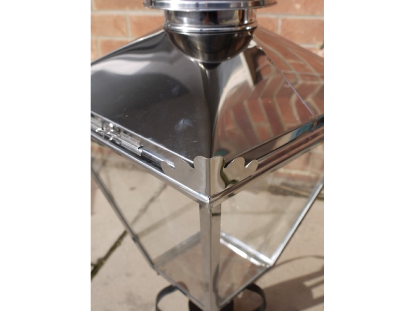 Stainless Steel lamp Top