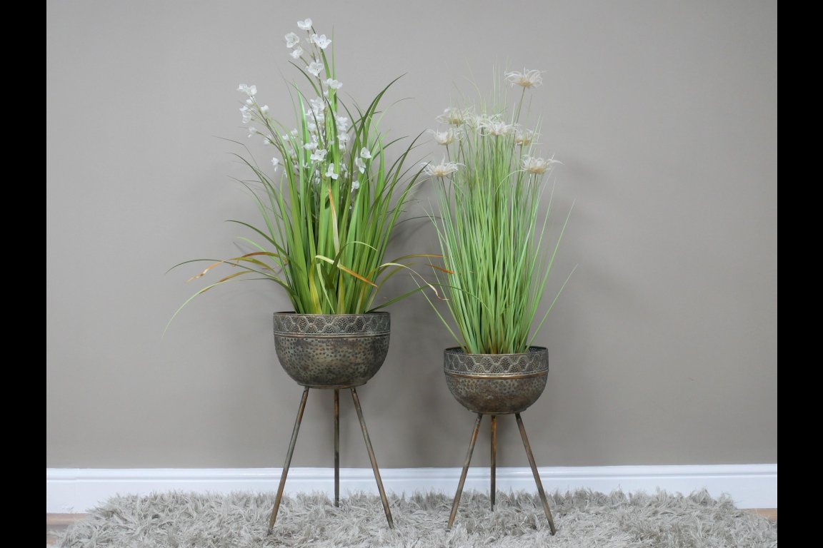 Set Of 2 Planters