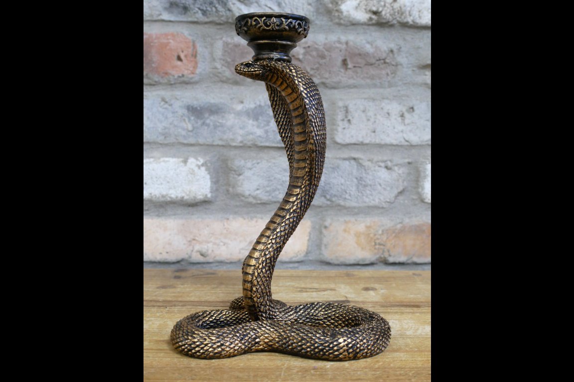 Cobra Candle Holder