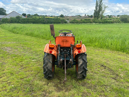 Kubota B7100 17HP 4WD Compact Tractor