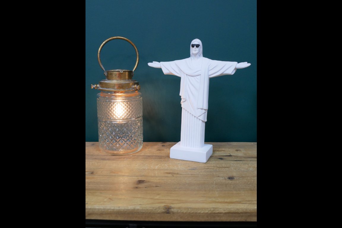 Cool Redeemer - White