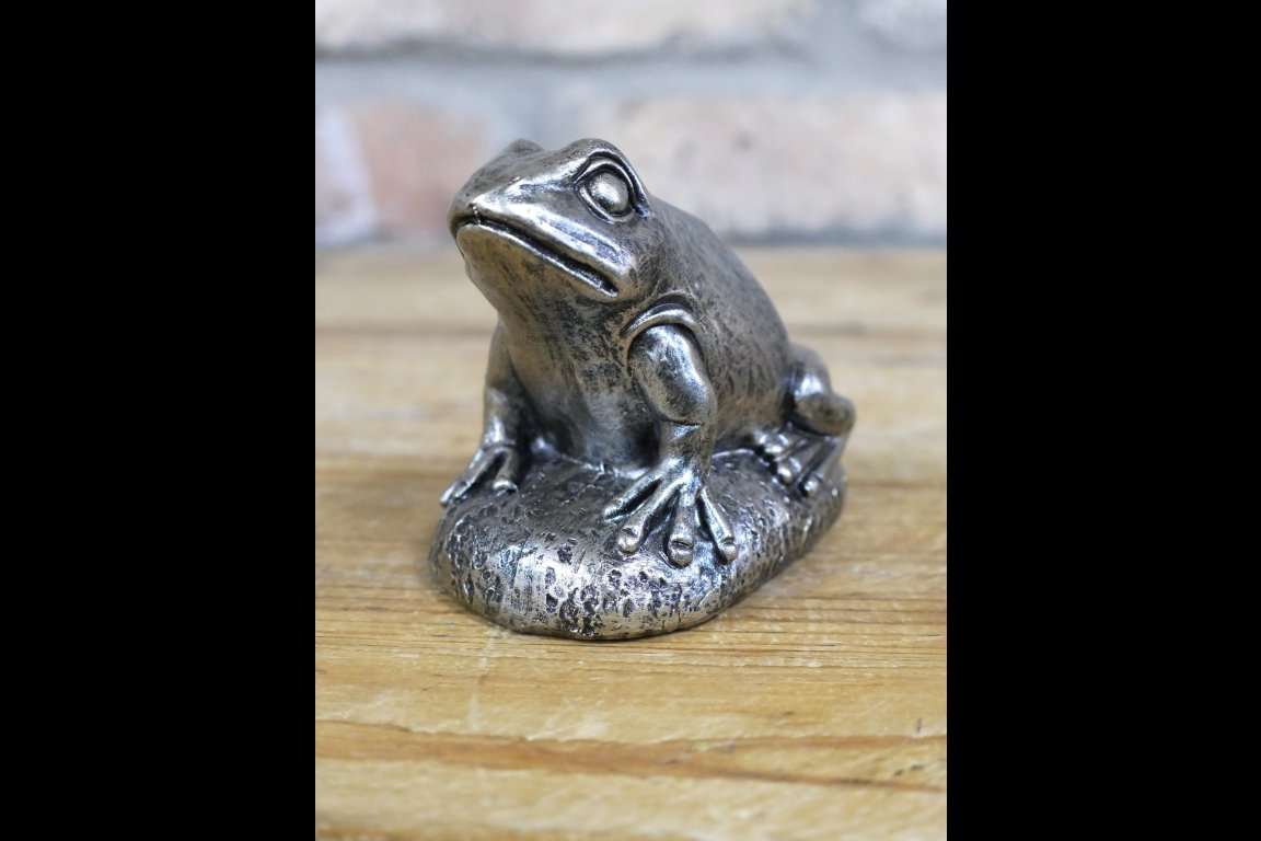 Frog Pot Stands (Set of 3)