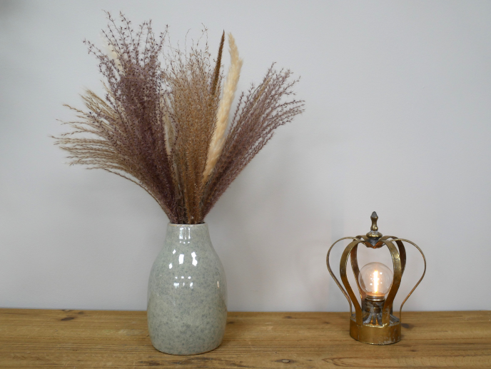 Vase / Flower Holder