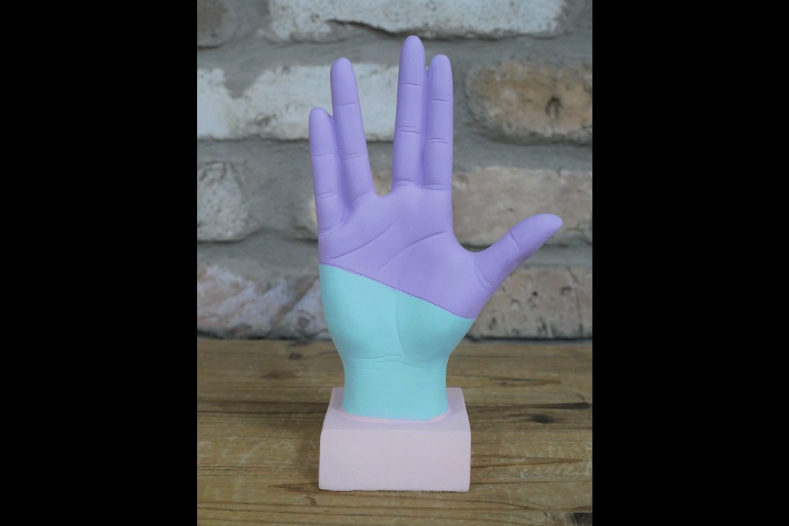 Hand Decoration