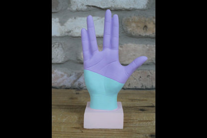 Hand Decoration