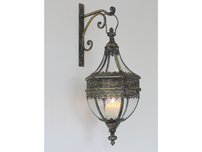 Lantern & Bracket
