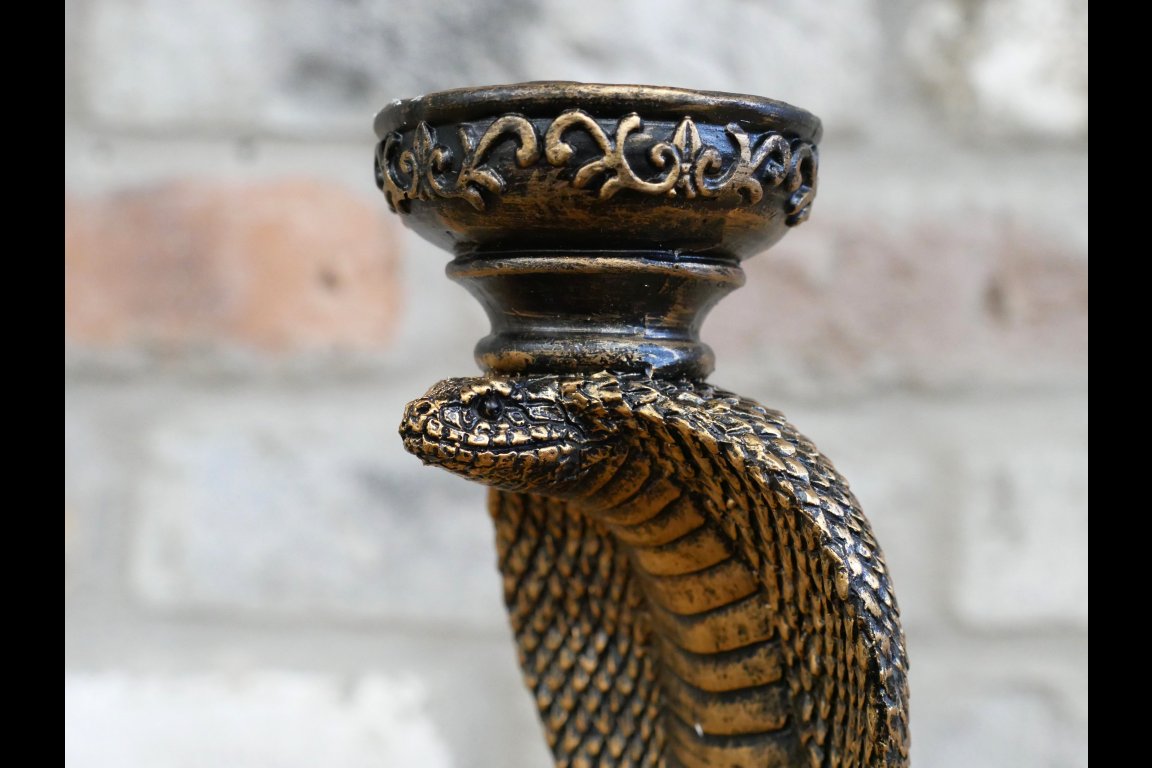Cobra Candle Holder