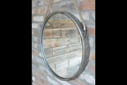 Circle Mirror