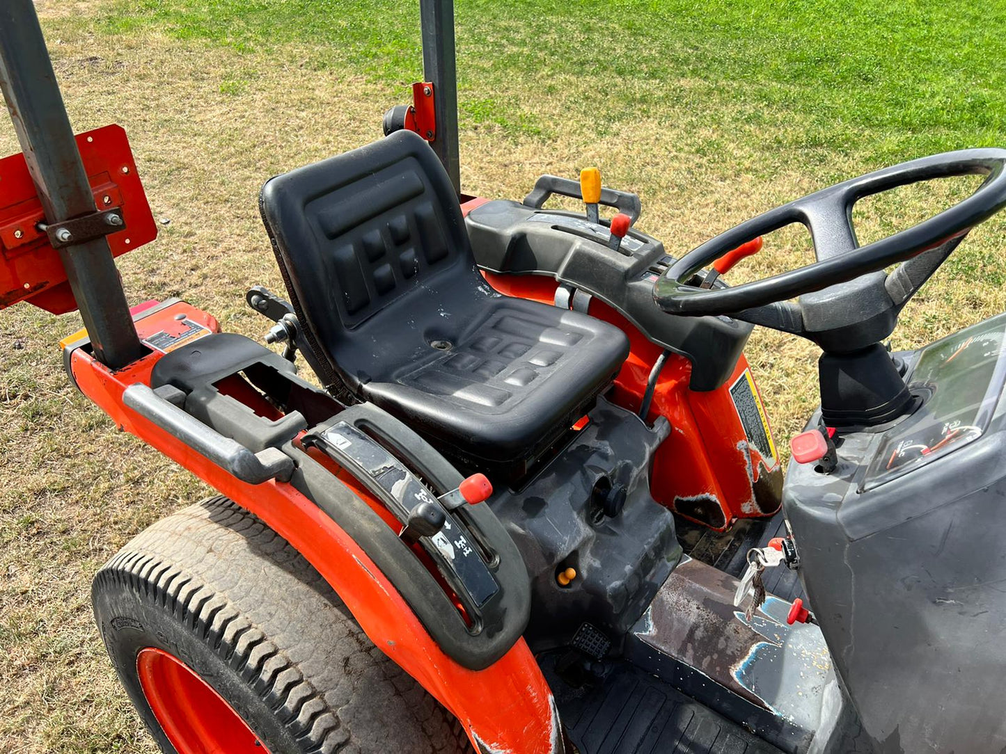 Kubota B1610 4WD Compact Tractor