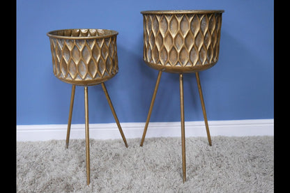 Set Of 2 Planters