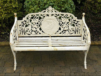 Mini 1 Lady Bench