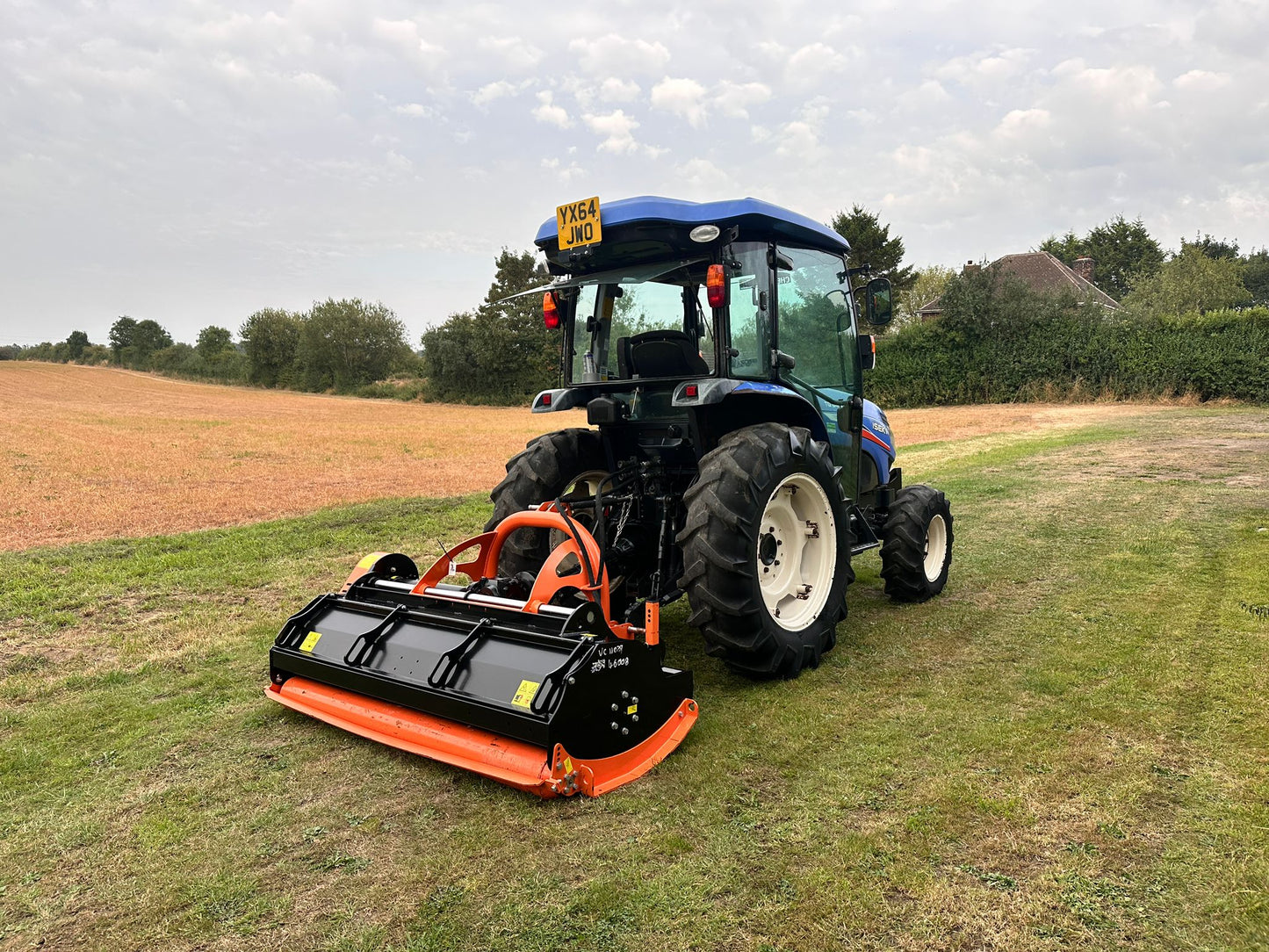 2014/64 ISEKI TG6490 51HP 4WD TRACTOR WITH UNUSED 1.8 METRE FLAIL MOWER