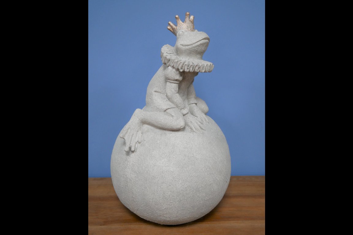 Frog On Ball