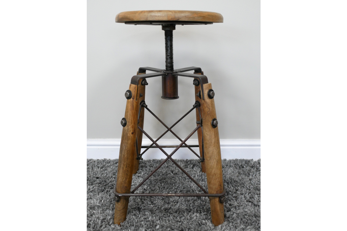 Adjustable Industrial Stool