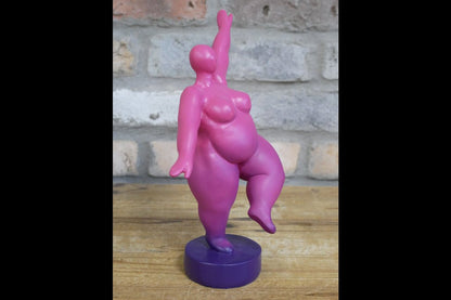 Dancing Lady