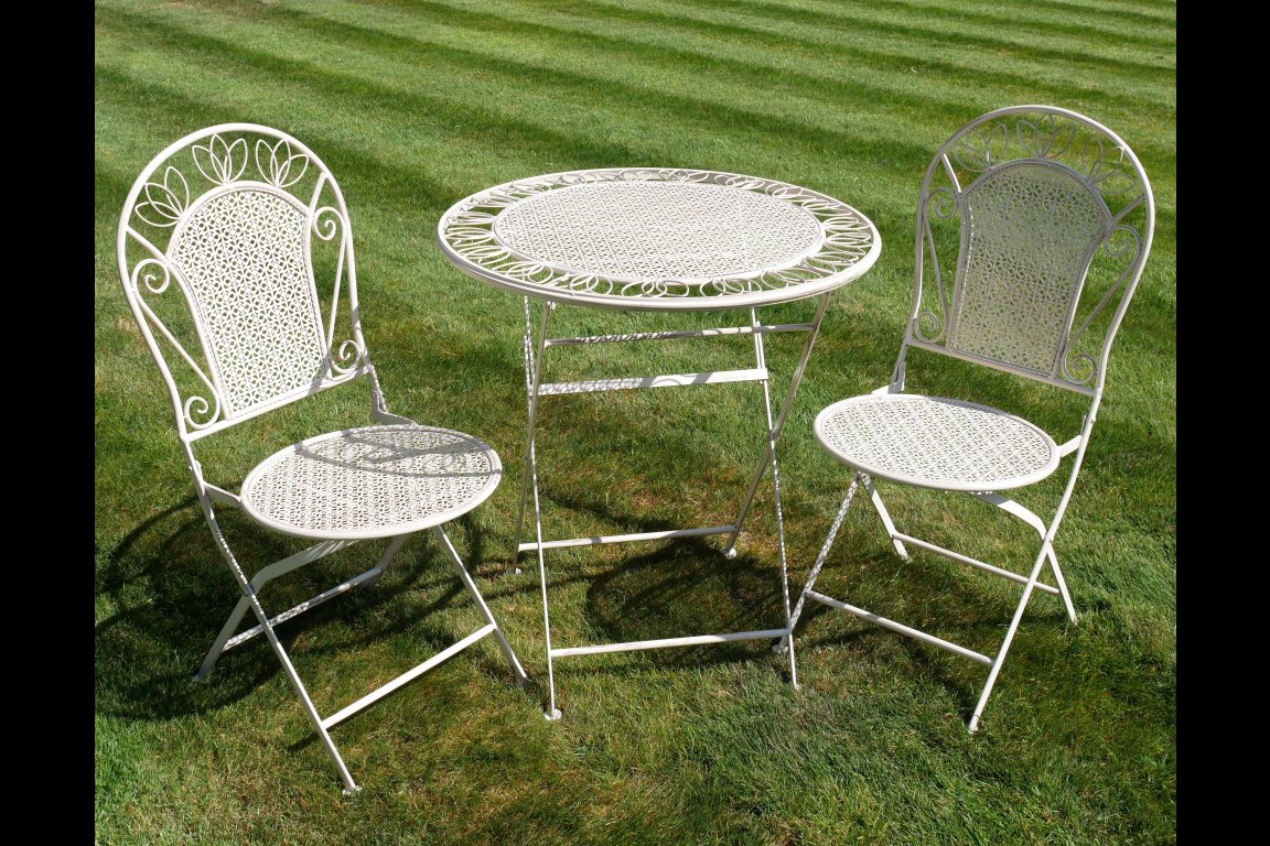 Portofino Table & Two Chairs