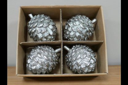 Set Of 4 Pinecones
