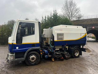 IVECO SCARAB MERLIN ROAD SWEEPER LORRY