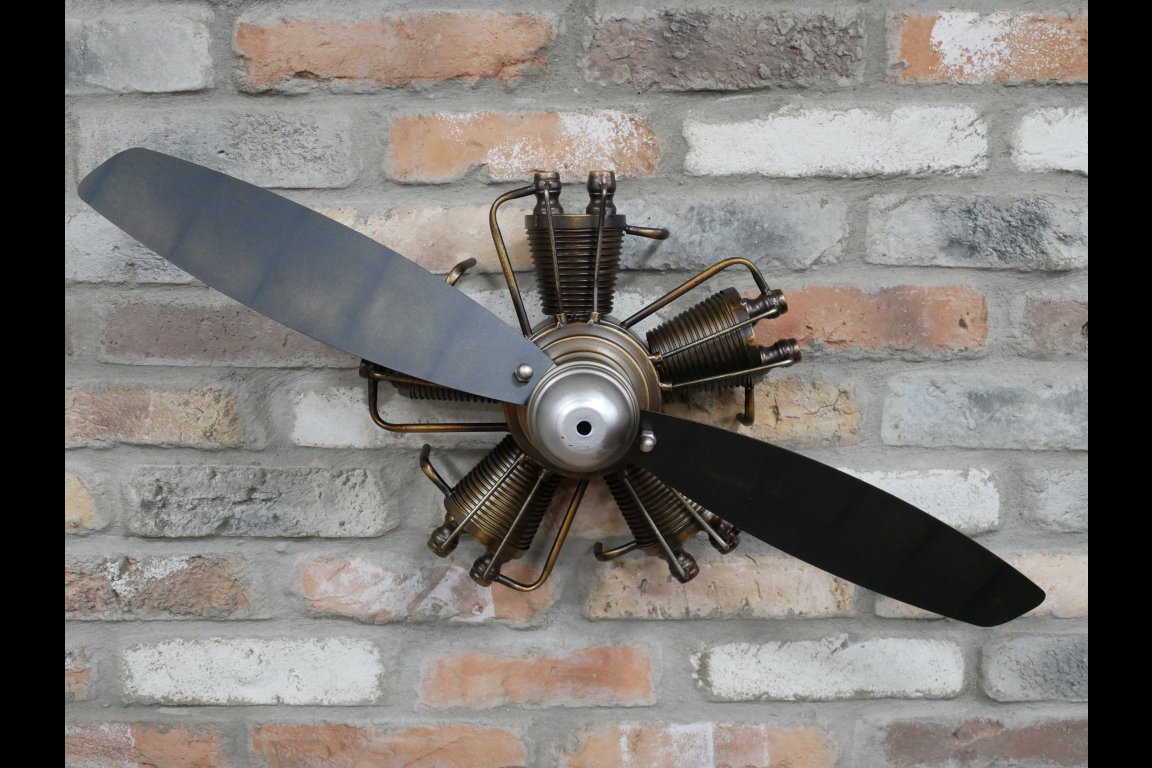 Propeller Wall Decoration