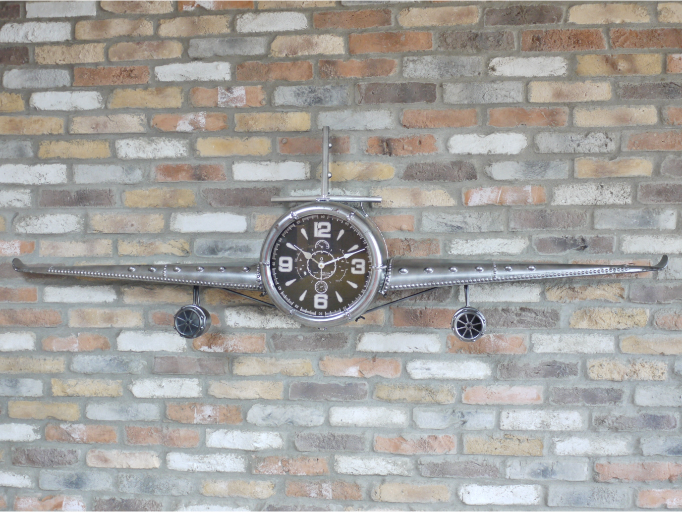 Aeroplane Clock