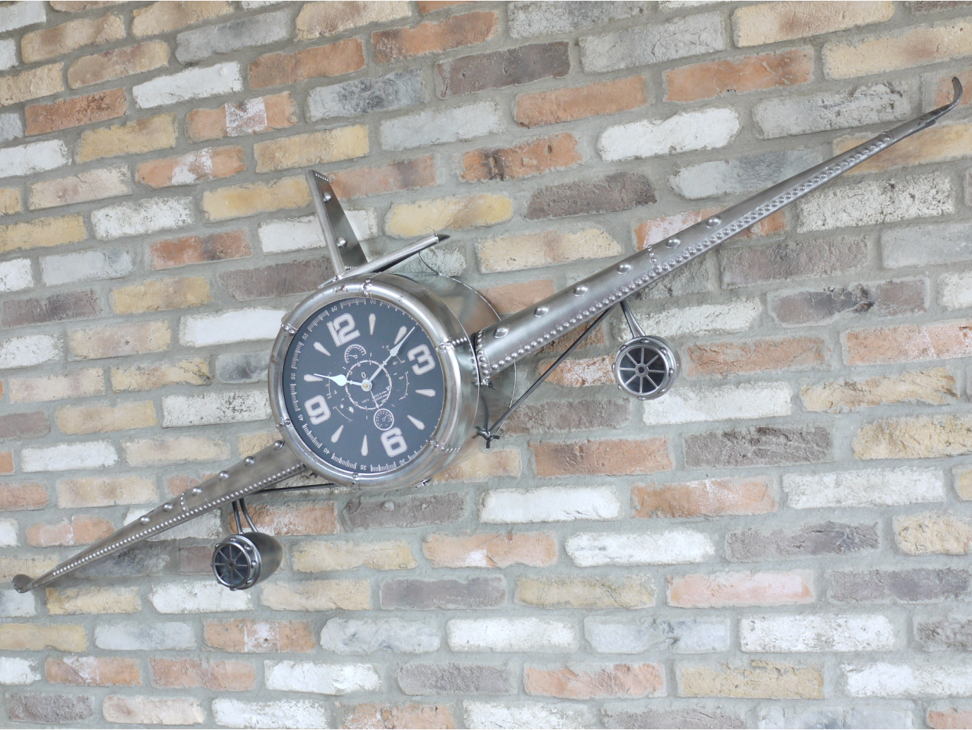 Aeroplane Clock