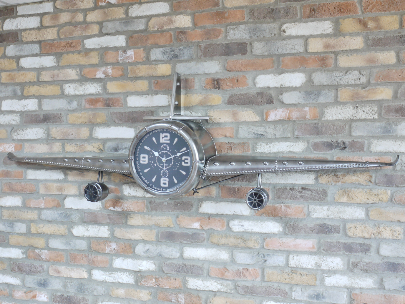 Aeroplane Clock