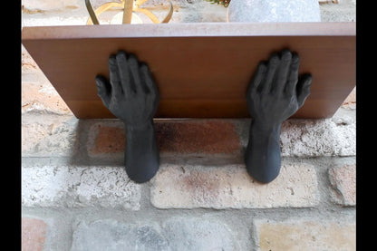 Hands Shelf