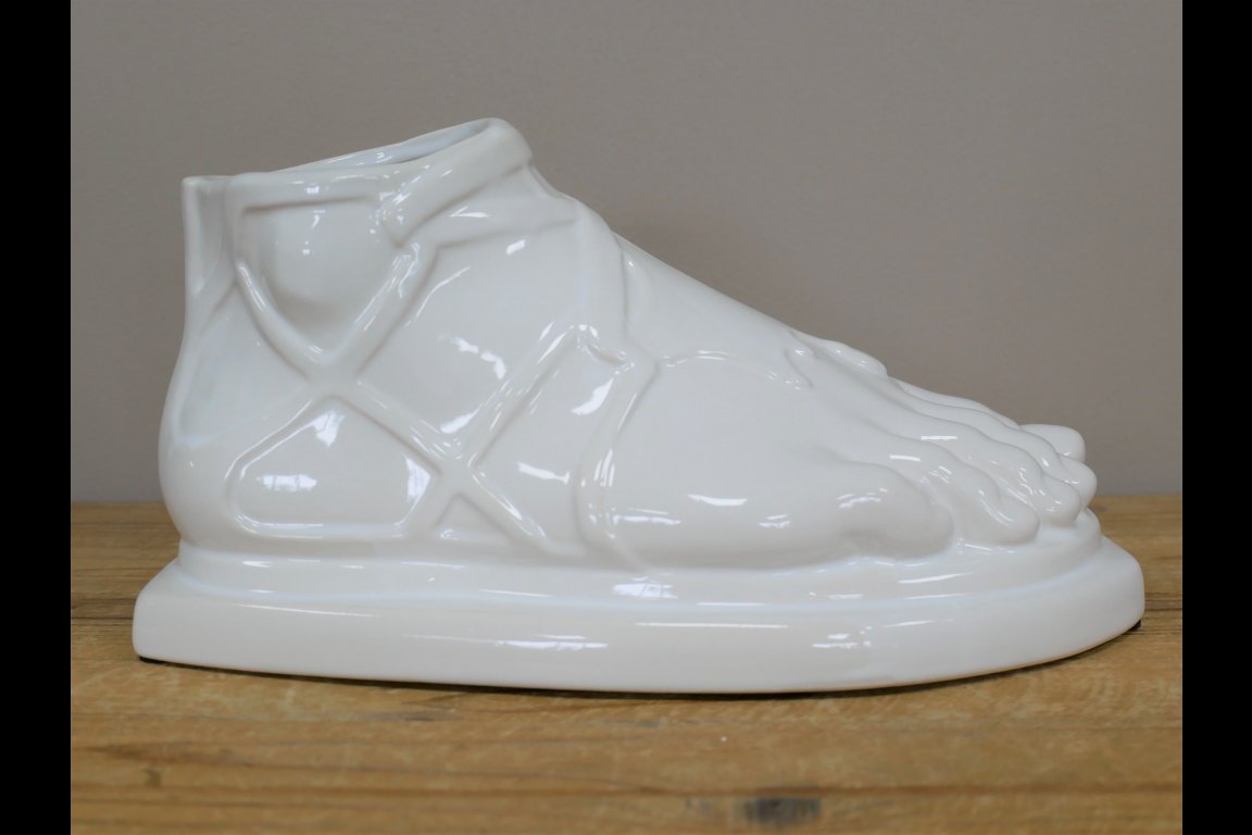 Foot Vase