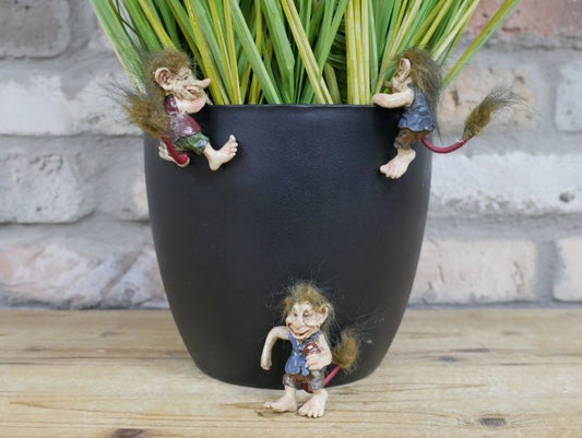 Troll Pot Hangers