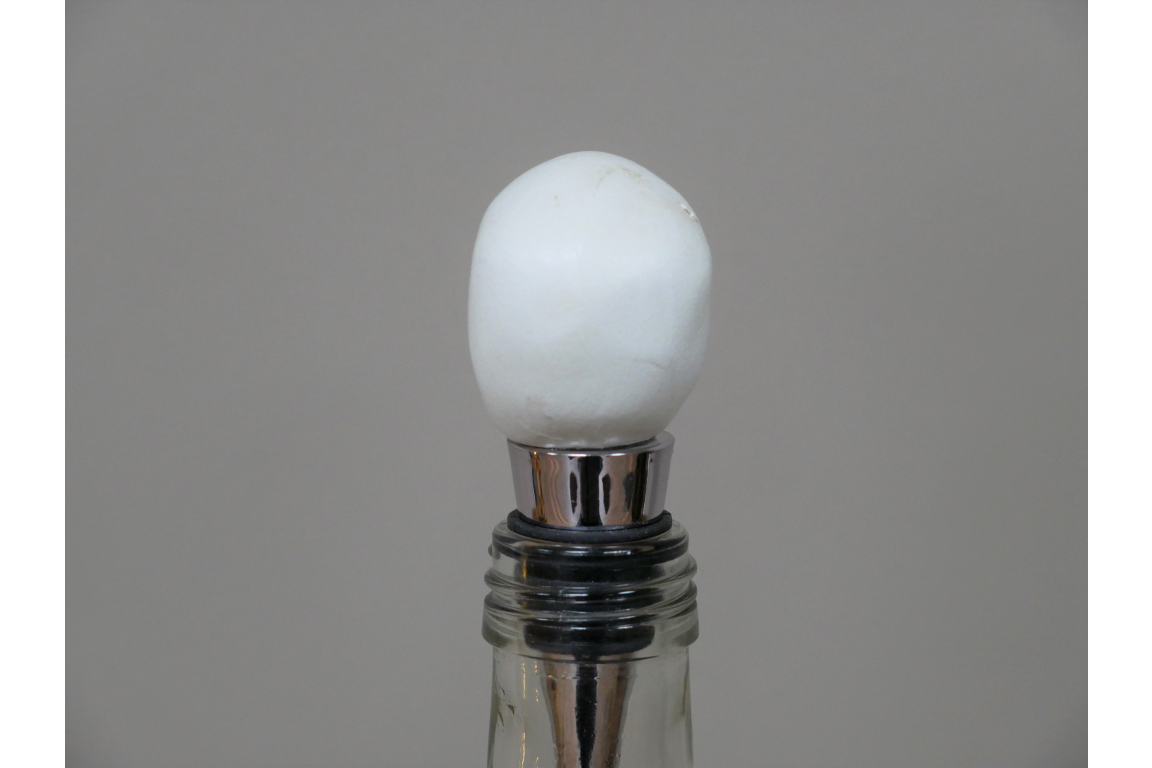 Skull Wine Topper