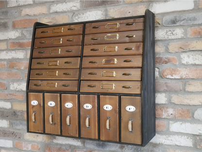 Wall Storage Unit