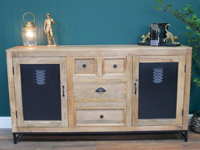 Sideboard