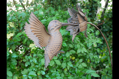 Rusty Hummingbird Stake