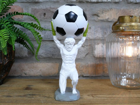 Atlas At The Pitch